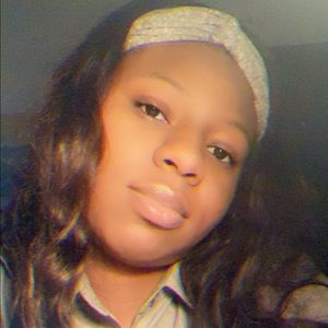 Meet your Posher, Keyarra